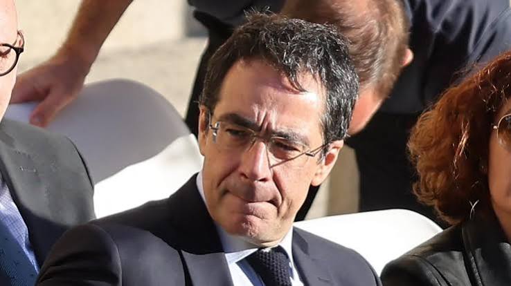darius rochebin sa religion